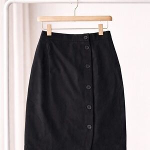 H&M suede black pencil skirt with buttons